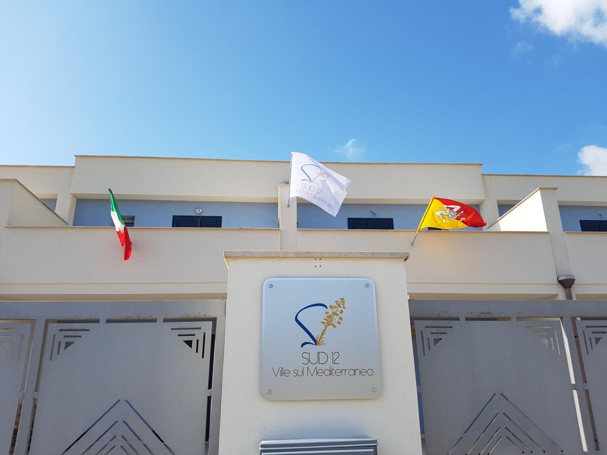 Sud12 - Case Vacanze Sul Mediterraneo 马扎拉德尔瓦洛 外观 照片